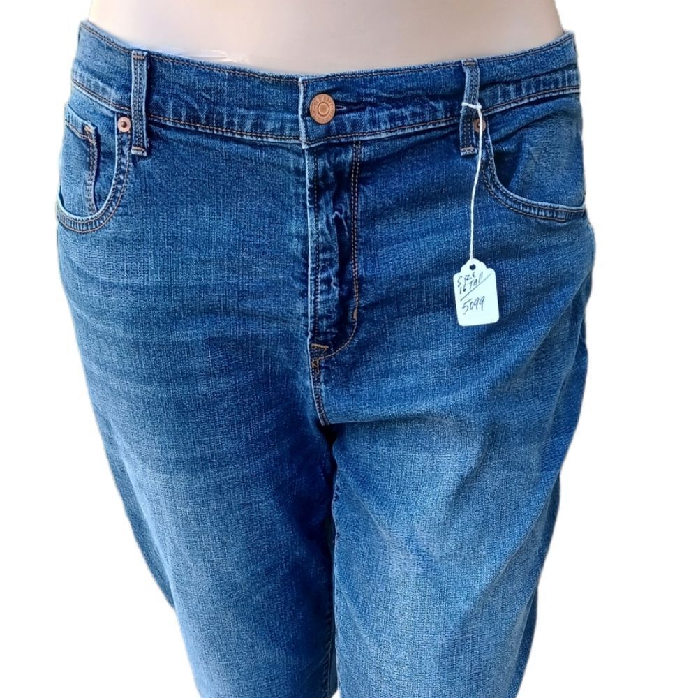 509920...Old Navy Straight leg Jeans Size 16Tall, W36" 28"Inseam 11"Rise